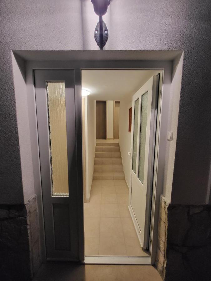 Padova 2 Apartment Banjol Екстериор снимка